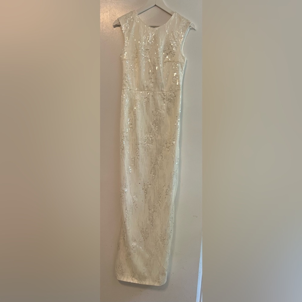 Sheath Sleeveless Dress